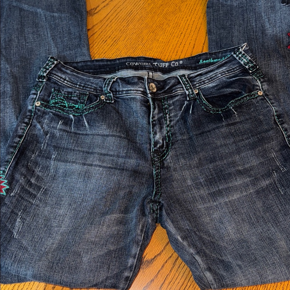 Cowgirl tuff jeans - Picture 3 of 6
